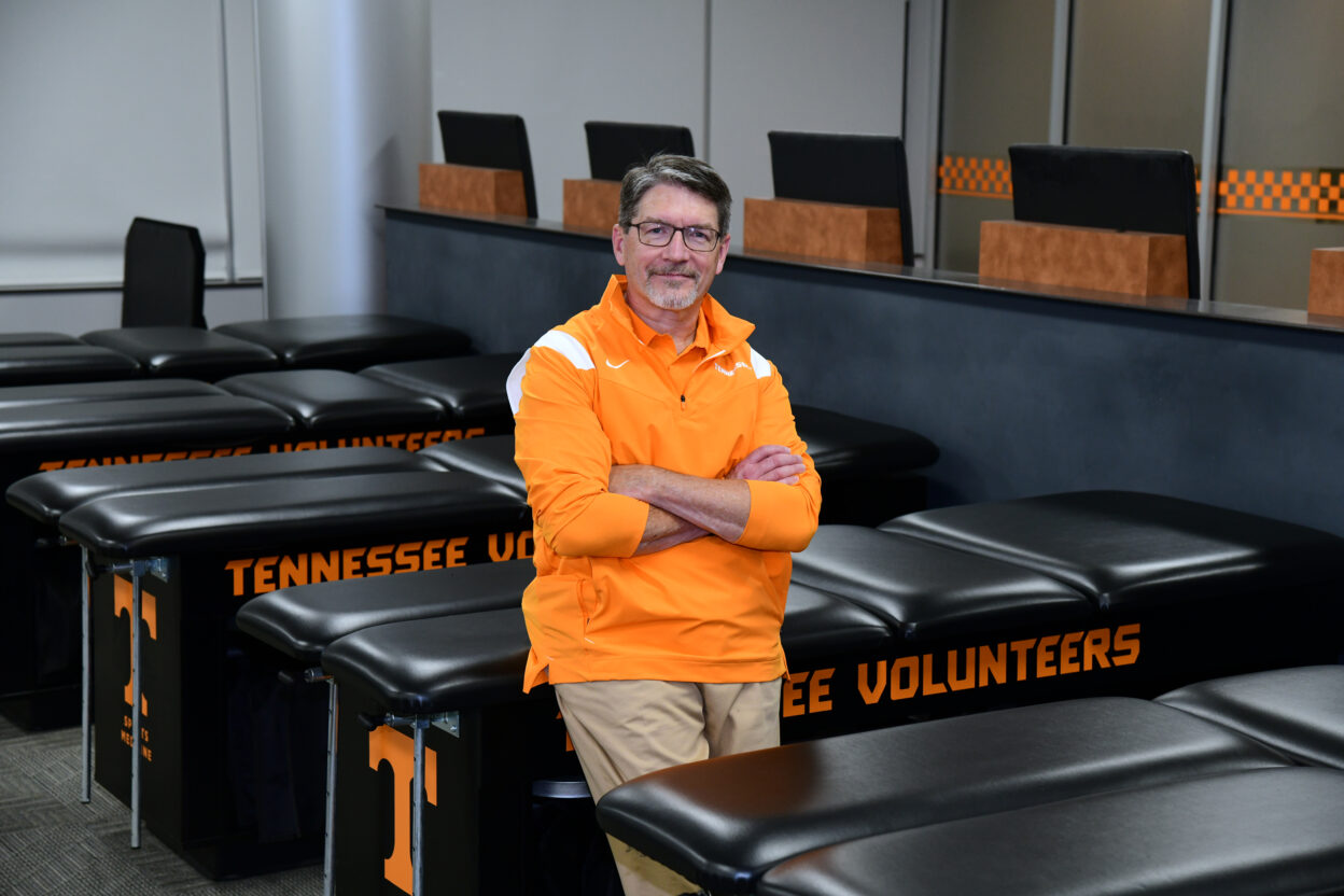 KOC’s Dr. Greg Mathien named SEC Team Physician of the Year - KOC Ortho